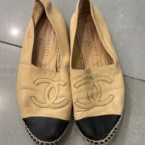 CHANEL Tan and Black Espadrilles